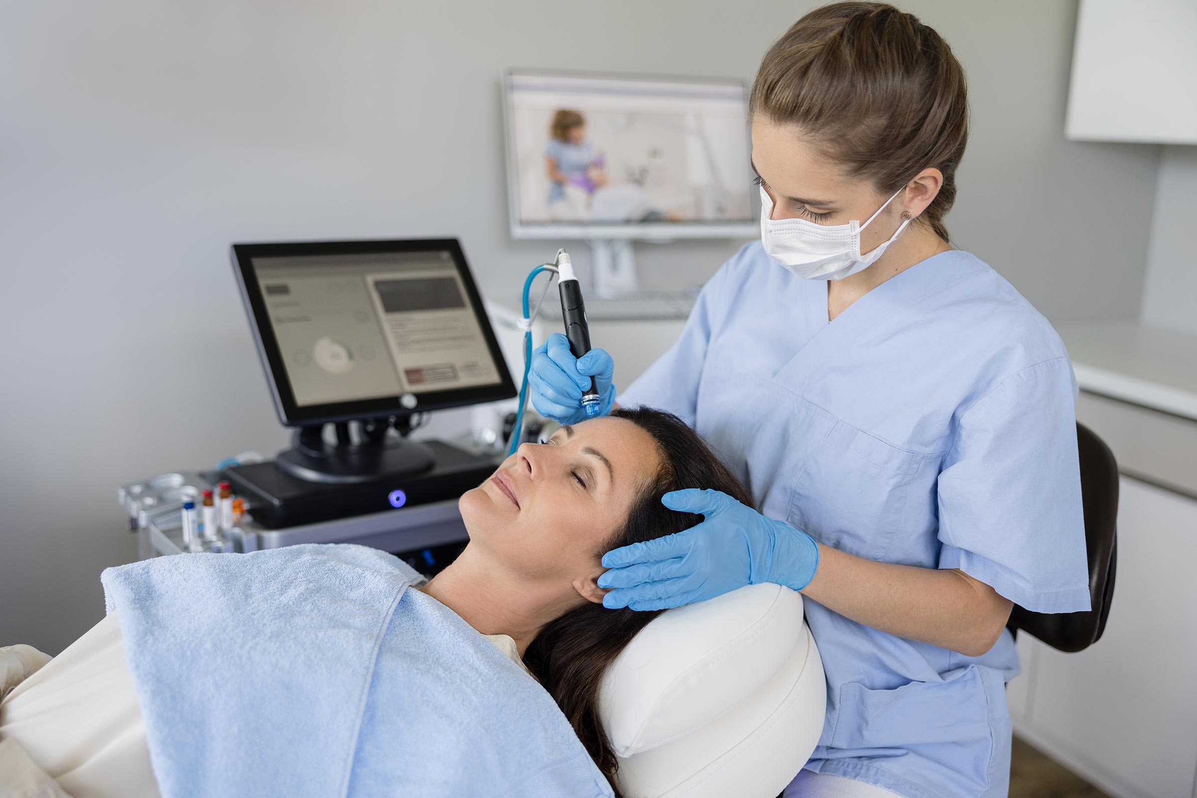Tattoo Weg durch Laser Hautarzt Dr. Zorn