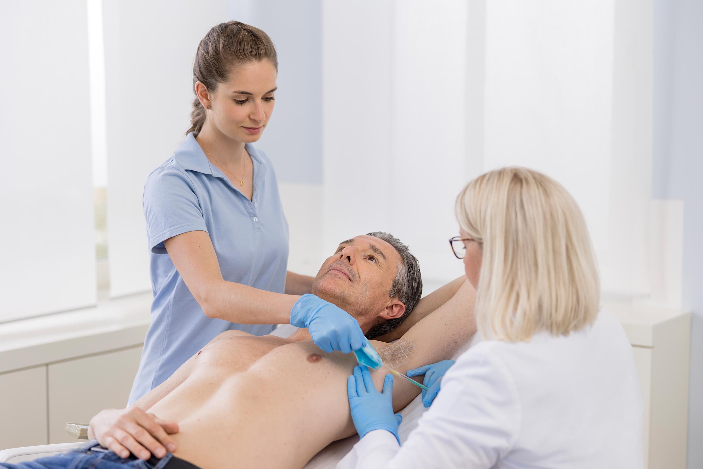 Faltenunterspritzung Ästhetische Dermatologie Kronberg bei Frankfurt