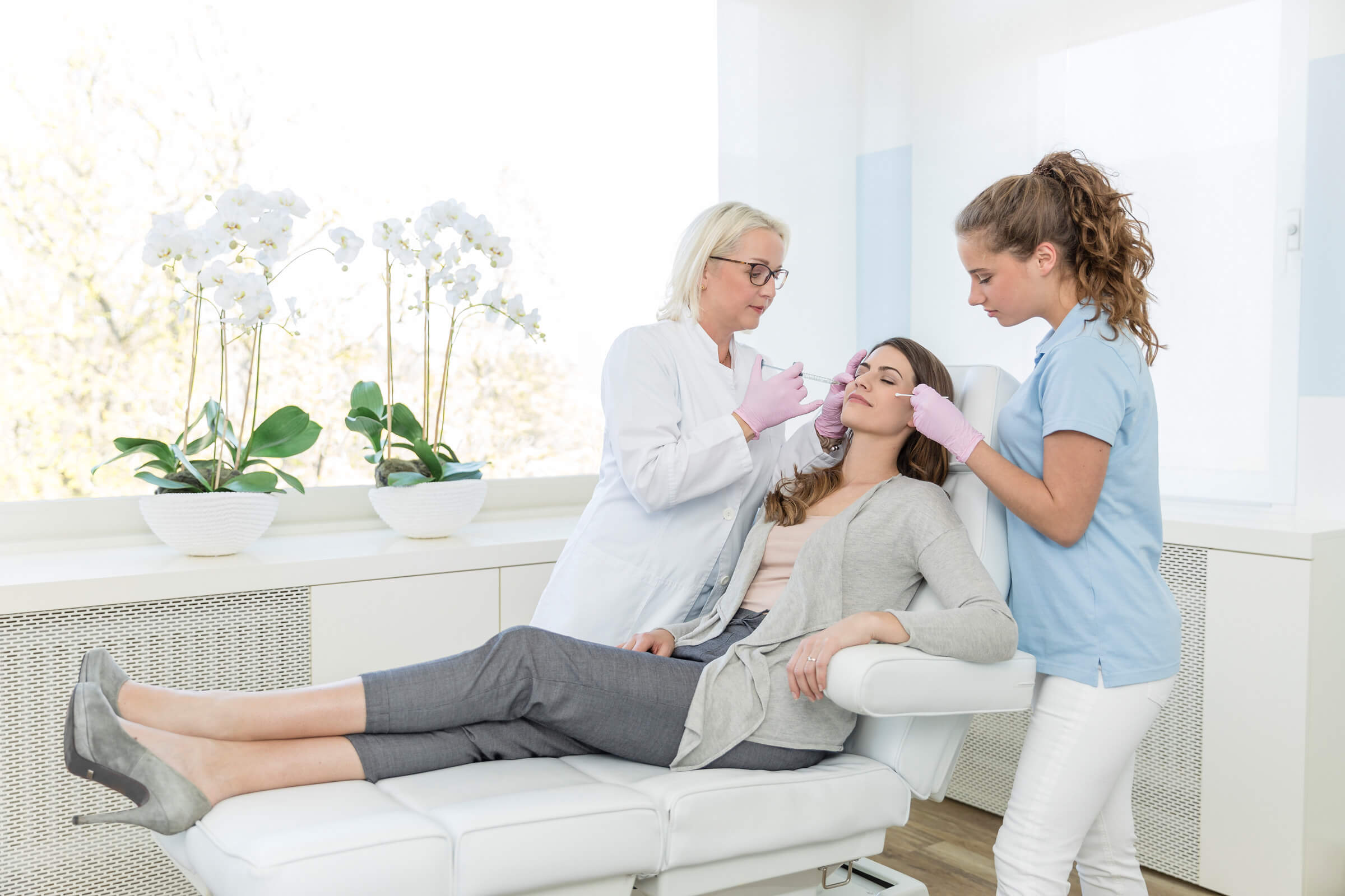 Exklusive Faltenbehandlung in der ästhetischen Dermatologie - Hautarztpraxis Dr. Zorn in Kronberg 