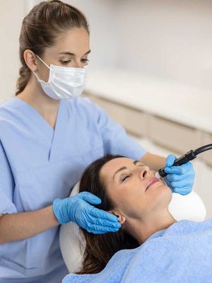 Medizinische Kosmetik Akne Therapie Hautarzt Kronberg